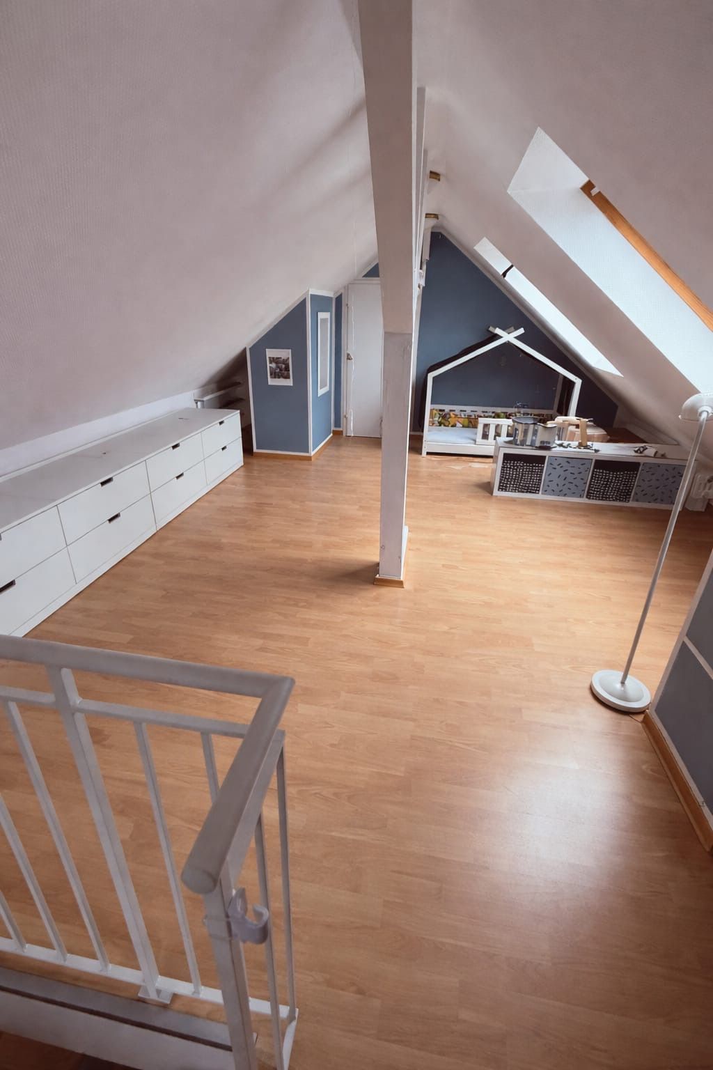  Spacious, Cute Flat Located In Koblenz  -  Spacious, cute flat located in Koblenz  - Gallery -  1