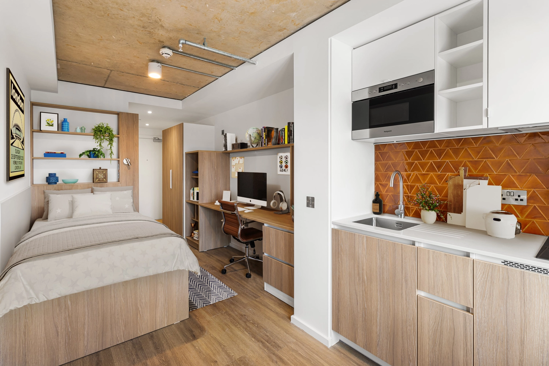  SILVER STUDIO  -  Canvas Arthur House  - Gallery -  1