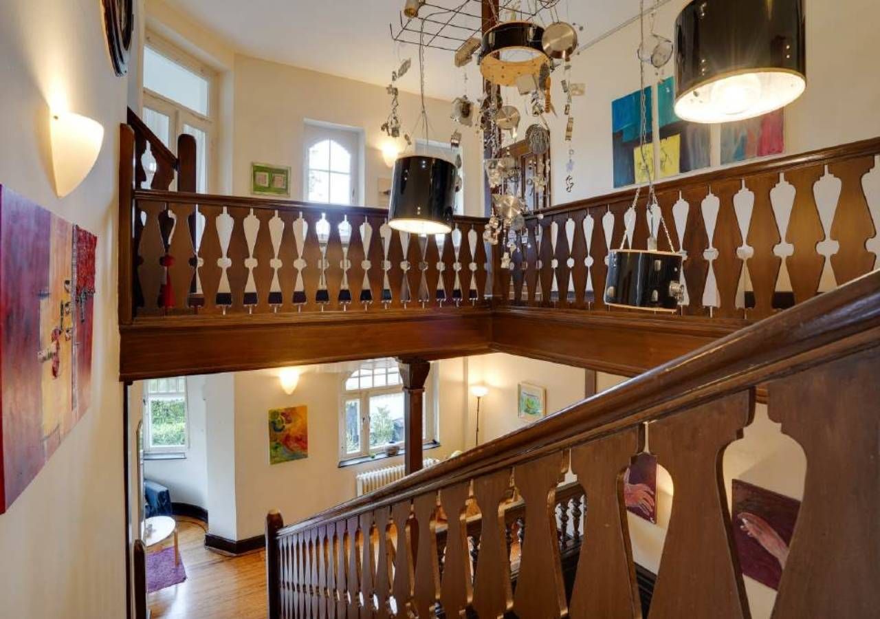  Stylish Living In A Historic Building – Centrally Located In Bad Honnef, Apart. Drachenblick  -  Stylish living in a historic building – centrally located in Bad Honnef, Apart. Drachenblick  - Gallery -  17