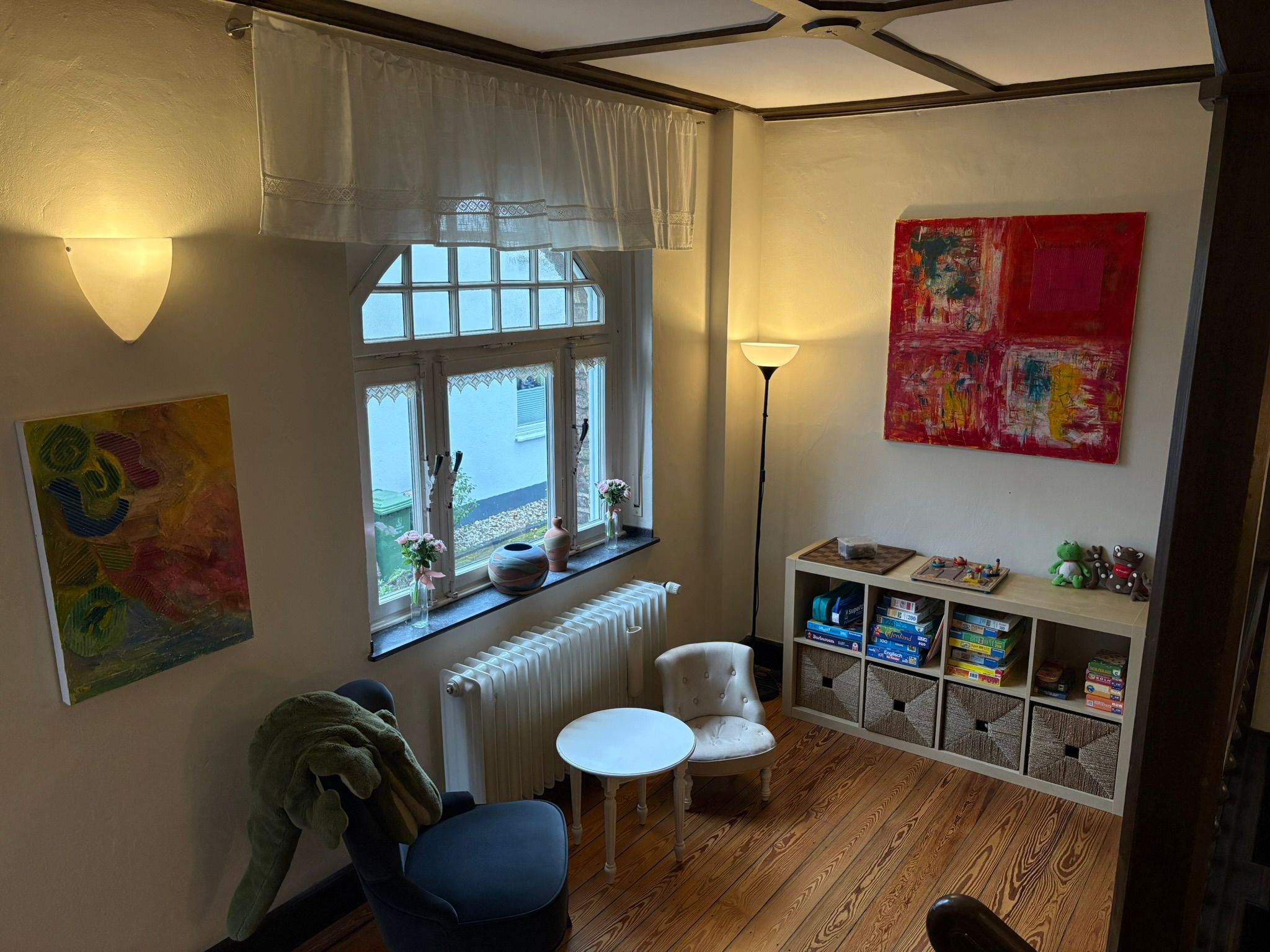  Stylish Living In A Historic Building – Centrally Located In Bad Honnef, Apart. Drachenblick  -  Stylish living in a historic building – centrally located in Bad Honnef, Apart. Drachenblick  - Gallery -  14