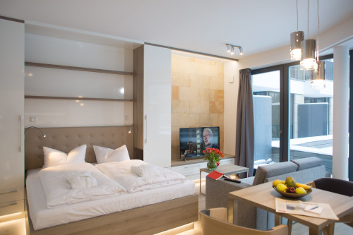 High-quality studio in the centre of Dresden with balcony, 15 minutes walk from the main station - Gallery - 29