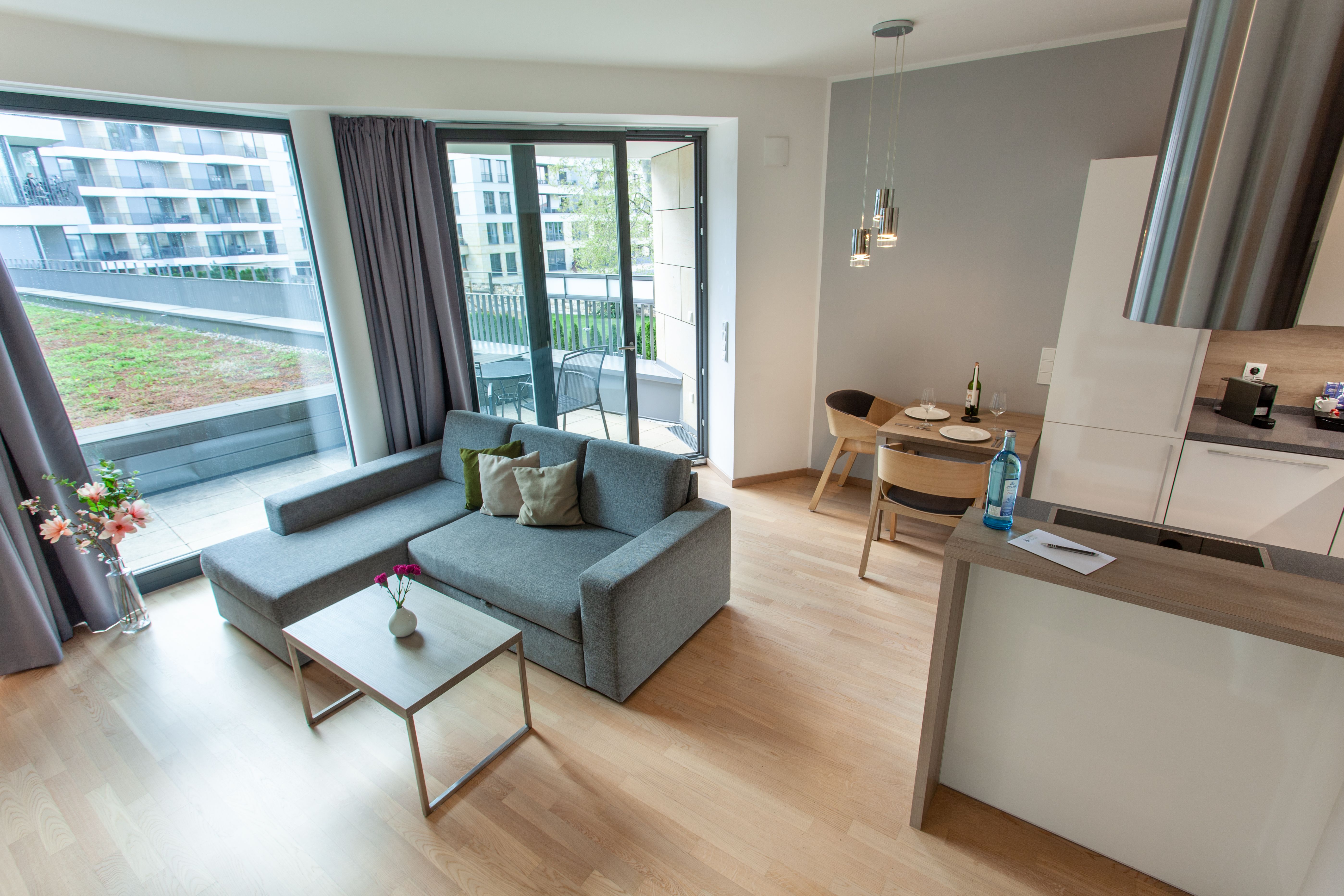  High-Quality Studio In The Centre Of Dresden With Balcony, 15 Minutes Walk From The Main Station  -  High-quality studio in the centre of Dresden with balcony, 15 minutes walk from the main station  - Gallery -  16