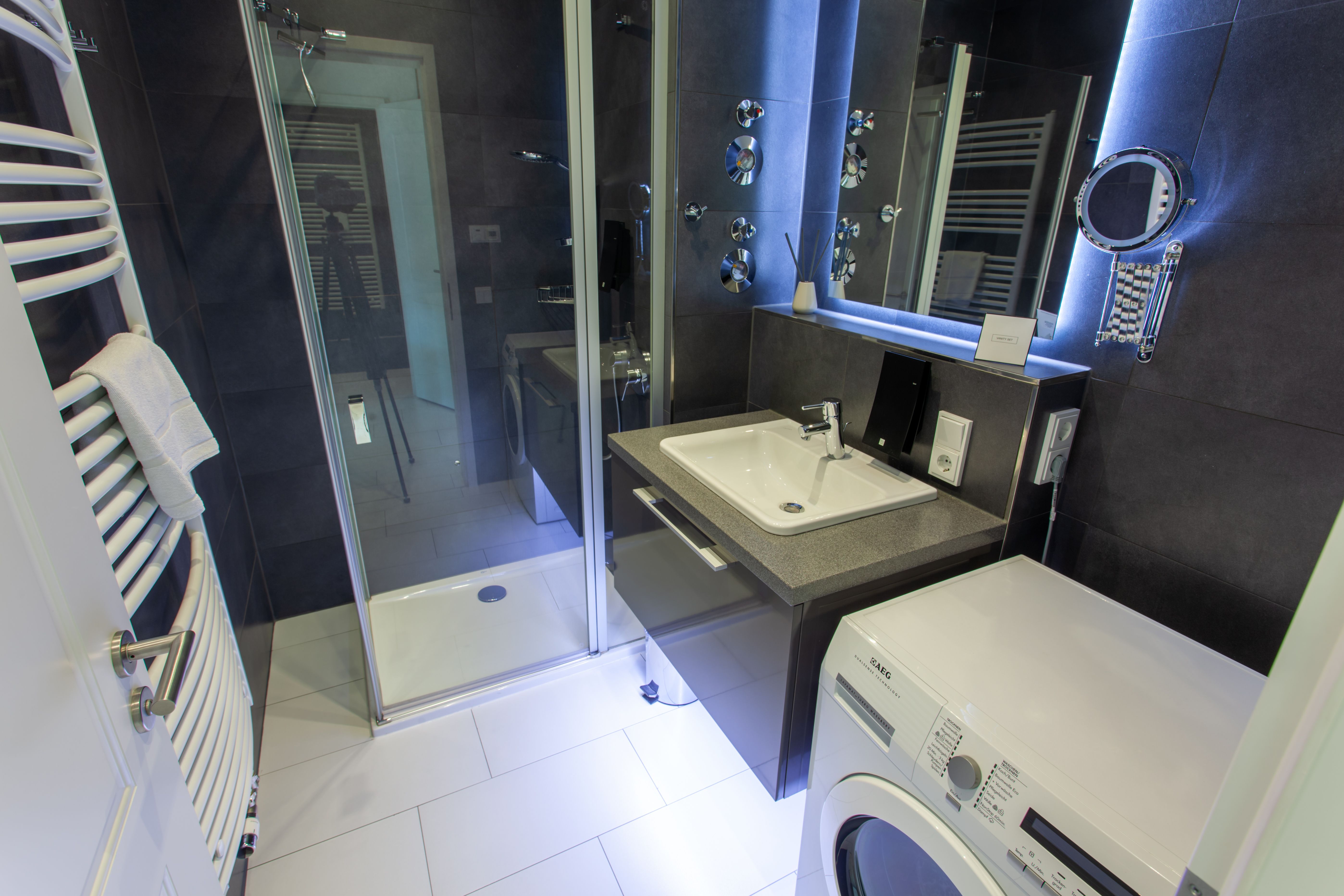  High-Quality Studio In The Centre Of Dresden With Balcony, 15 Minutes Walk From The Main Station  -  High-quality studio in the centre of Dresden with balcony, 15 minutes walk from the main station  - Gallery -  33