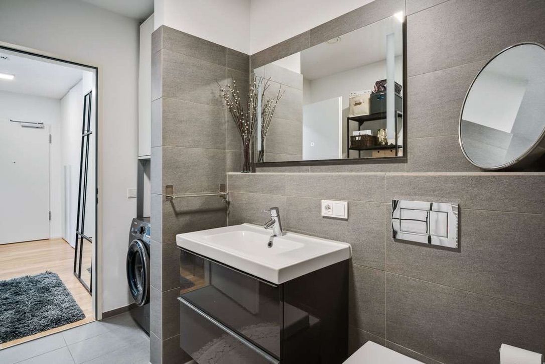 Modern Living With Private Office & Superb Connectivity - 4
