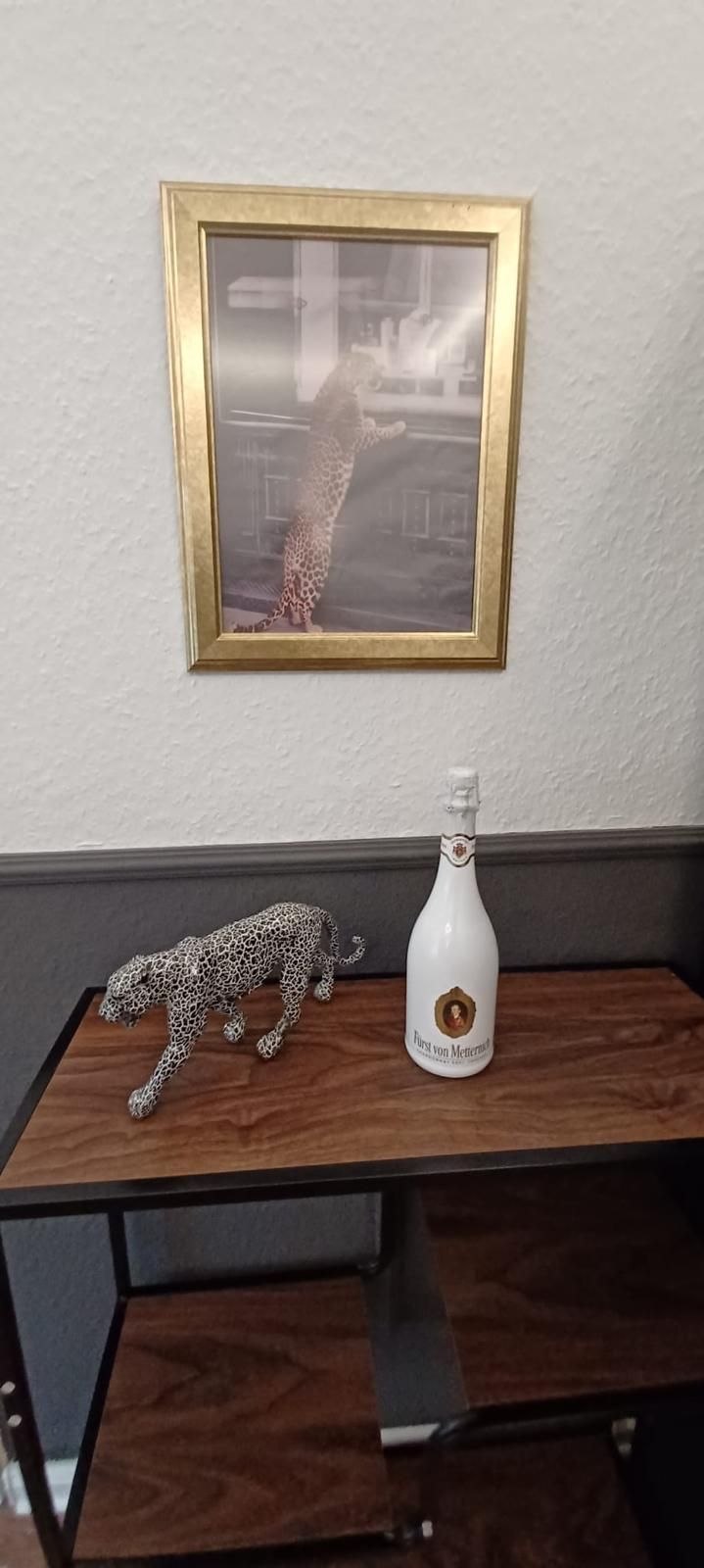  Studio Apartment In Essen Next To City Center And Messe Essen  -  Studio apartment in Essen next to city center and Messe Essen  - Gallery -  11