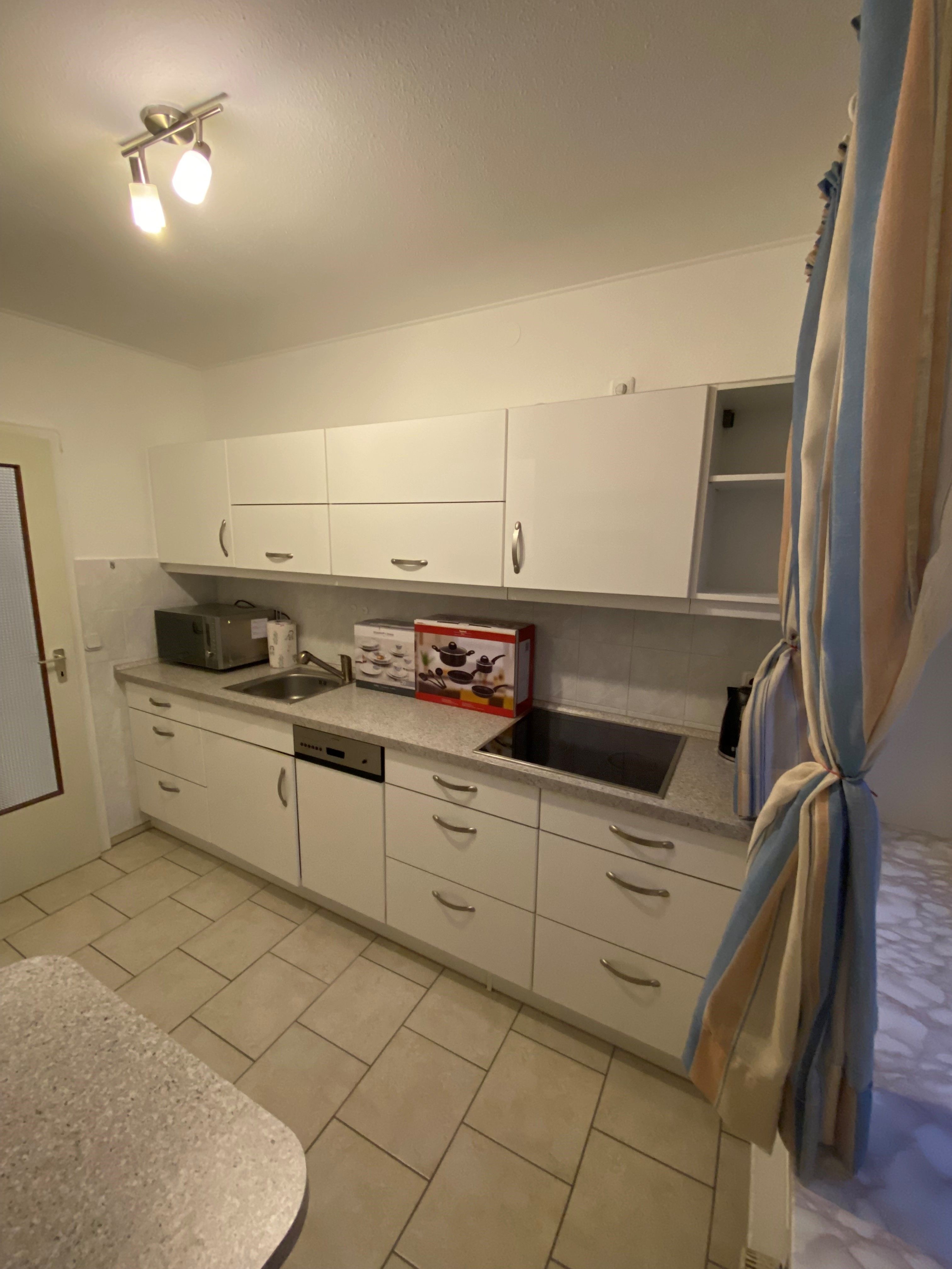  Neat & Great Studio In Hildesheim  -  Neat & great studio in Hildesheim  - Gallery -  14