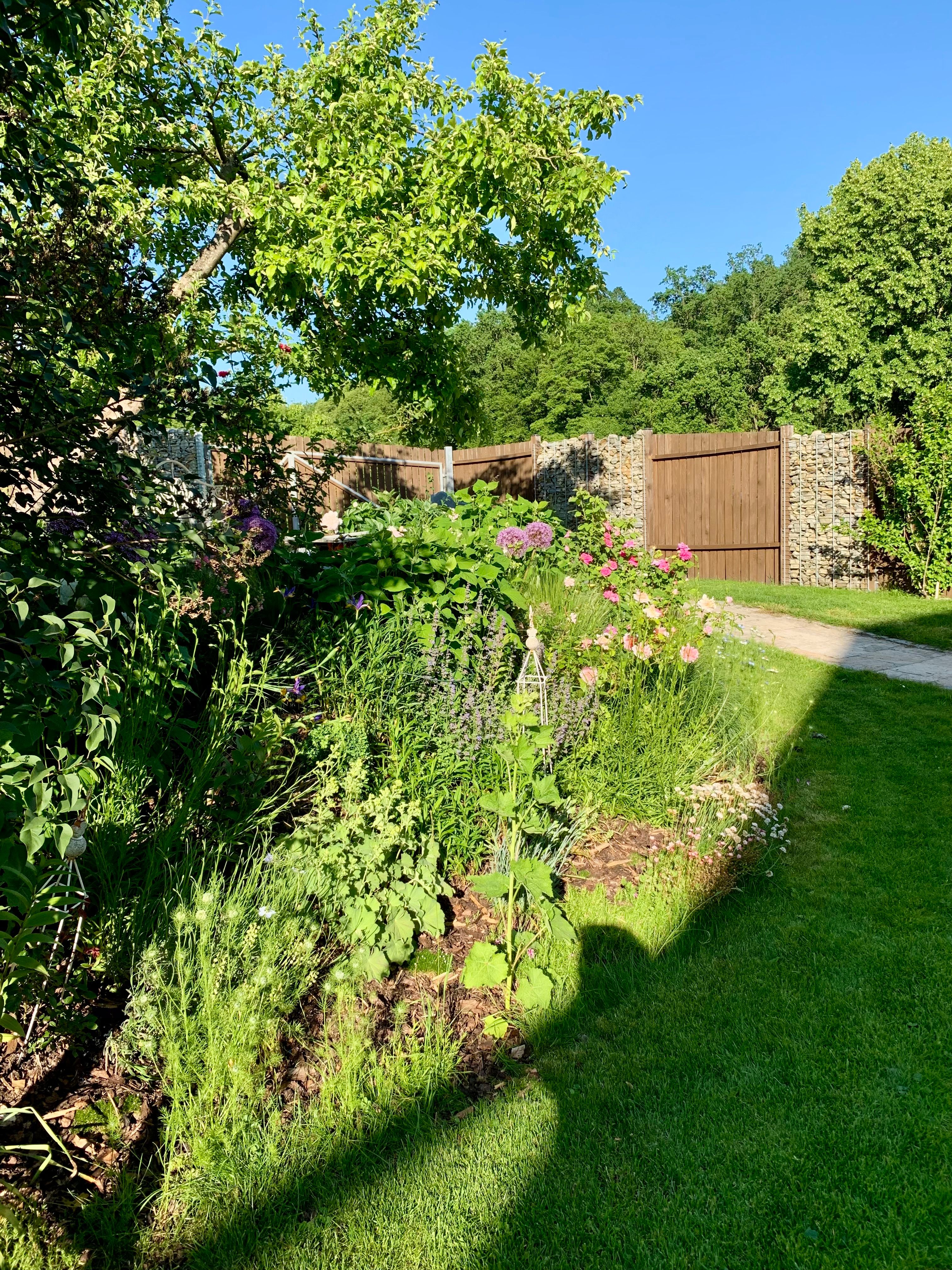  High-Quality Furnished Single-Family Home With Garden & Hot Tub In Landshut  -  High-quality furnished single-family home with garden & hot tub in Landshut  - Gallery -  1