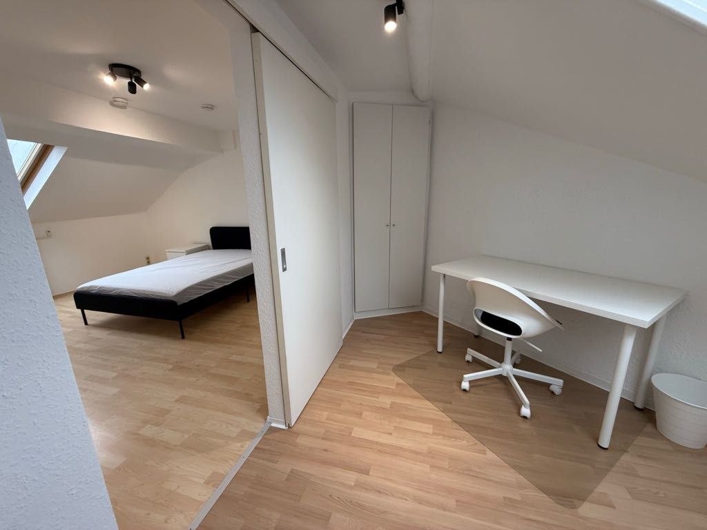  Fully Furnished 4-Room Apartment With Washer & Dryer – Move-In Ready In Aachen  -  Fully furnished 4-room Apartment with washer & dryer – move-in ready in Aachen  - Gallery -  7