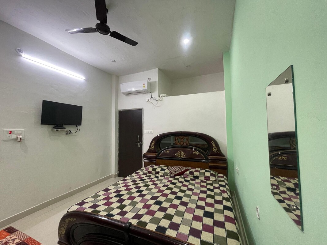 Room 1(Single Bed) - 1
