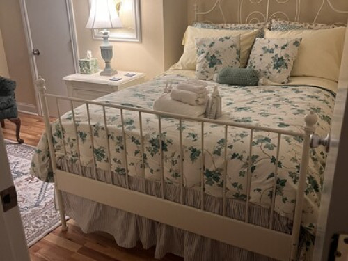 tranquil room in massage retreat  - Gallery -  3