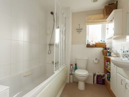 Pretty double room in owners house