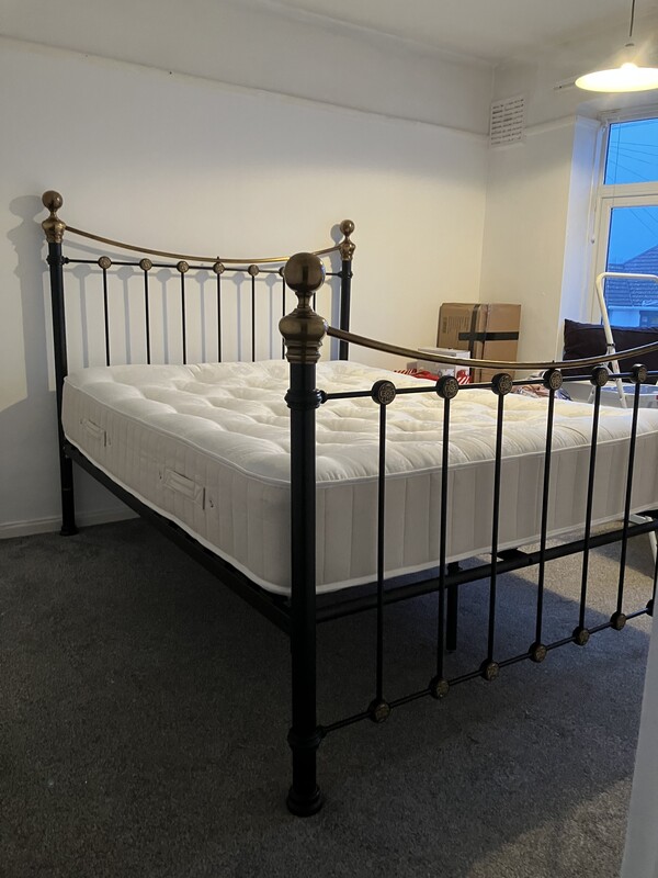  Bedroom 1(Full Room)  -  Peaceful and private large room  - Gallery -  1