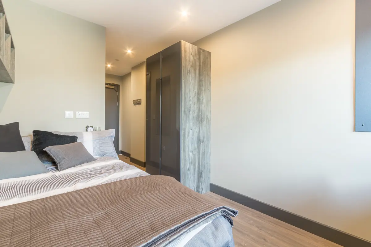  3 Bed Apartment  -  Lumis Cardiff  - Gallery -  5