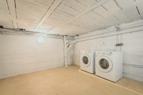 Charming Coliving House in Alfortville with Cozy Living Spaces & Green Courtyard