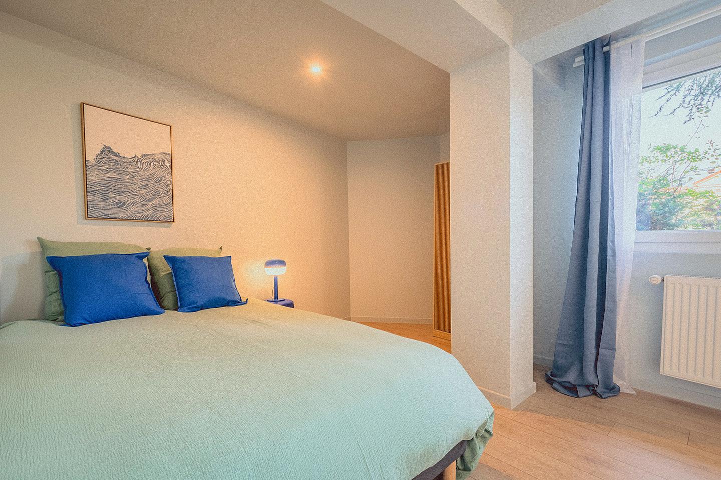  Room 1 - César - Ground Floor  -  Charming Coliving House in Alfortville with Cozy Living Spaces & Green Courtyard  - Gallery -  3