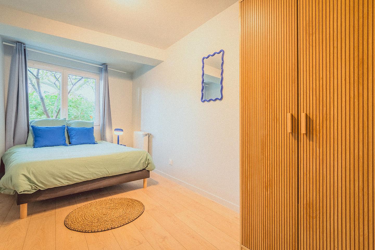  Room 2 - Livie  - Ground Floor  -  Charming Coliving House in Alfortville with Cozy Living Spaces & Green Courtyard  - Gallery -  14