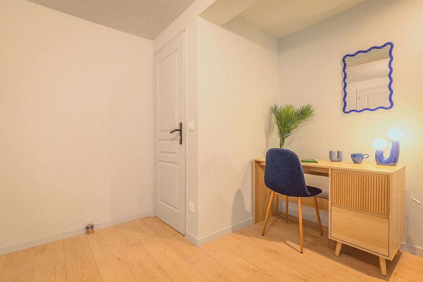 Room 3 - Néron - Ground Floor - Charming Coliving House in Alfortville with Cozy Living Spaces & Green Courtyard - Gallery - 6
