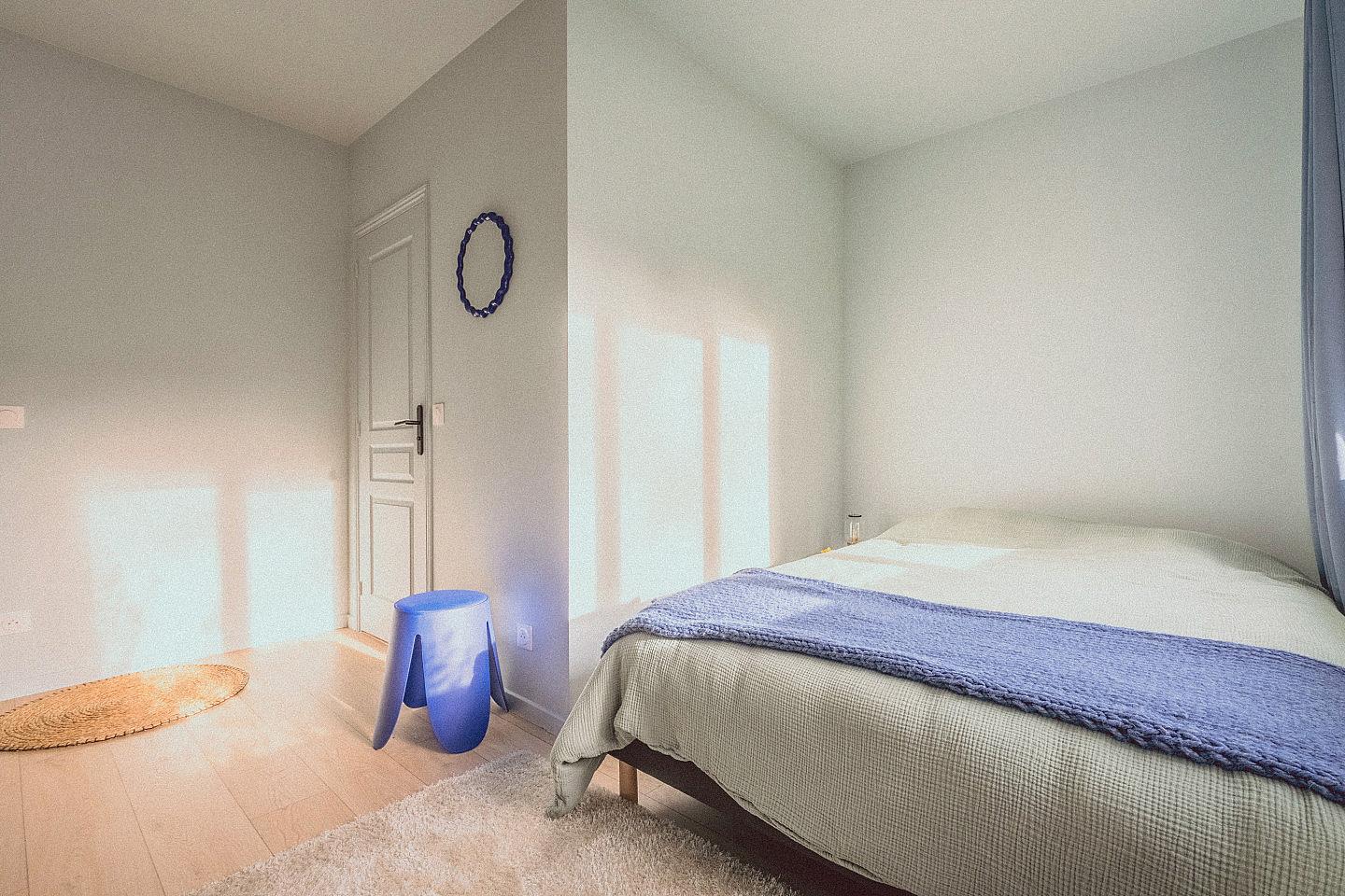  Room 6 - Spartacus - First Floor  -  Charming Coliving House in Alfortville with Cozy Living Spaces & Green Courtyard  - Gallery -  1