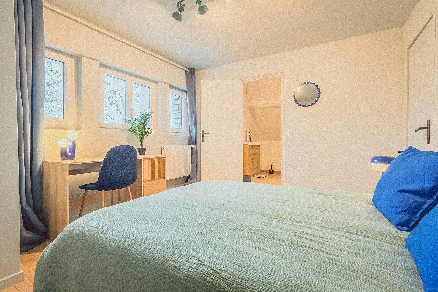  Room 7 - Brutus - Second Floor  -  Charming Coliving House in Alfortville with Cozy Living Spaces & Green Courtyard  - Gallery -  1