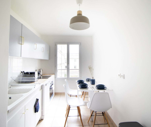 Large 11 m² bedroom - Gallery - 6