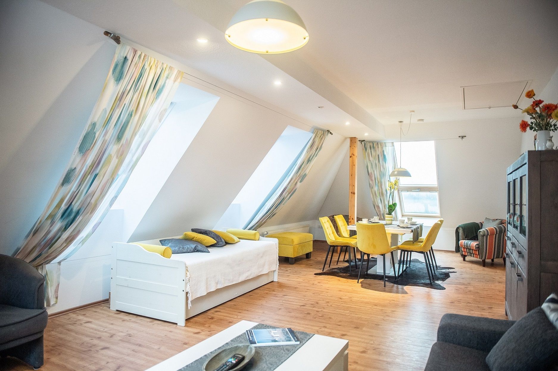 Spacious, Superbly Centrally Located Apartment Above The Rooftops Of The City Oldenburg - 9