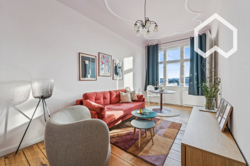 Urban Oasis in Friedrichshain: High-End Designer Living at Warschauer Brücke