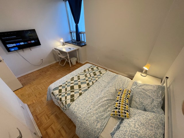  Gold Room  -  100 Wellesley East  - Gallery -  4