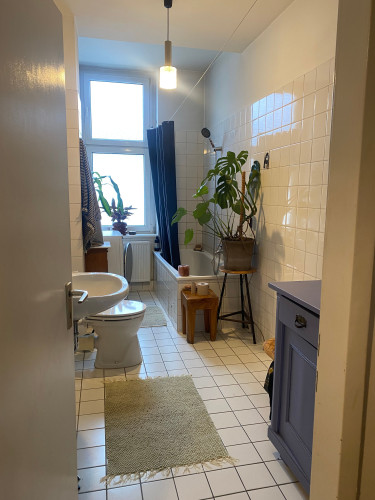 Wonderful, bright studio in Neukölln