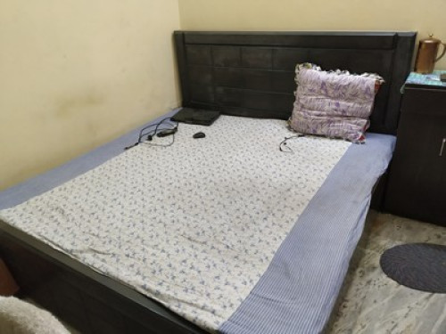 Cheap and best home stay with roomy