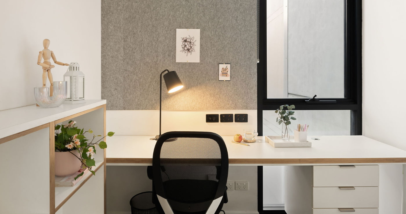  U18 5 Bedroom Male  -  Iglu Central  - Gallery -  4