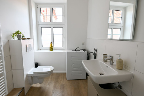 TRAVEBLICK Backbord L ++ Charmante 2-Zimmer Wohnung am Wasser & Altstadt++