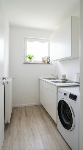 Professional Worker & Busin Accommodation in Langenfeld | 76 m² | 2 Bedrooms | Up to 5 Guests