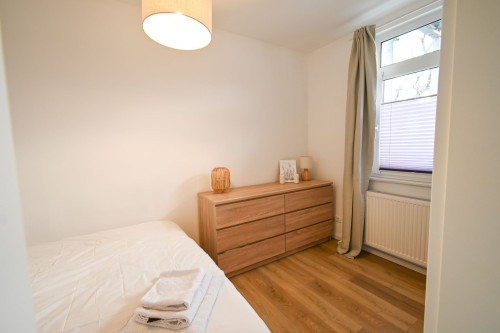 STADTOASE ++ Business- od. Ferien-Apartment mit sonniger Terasse++ - Gallery - 15