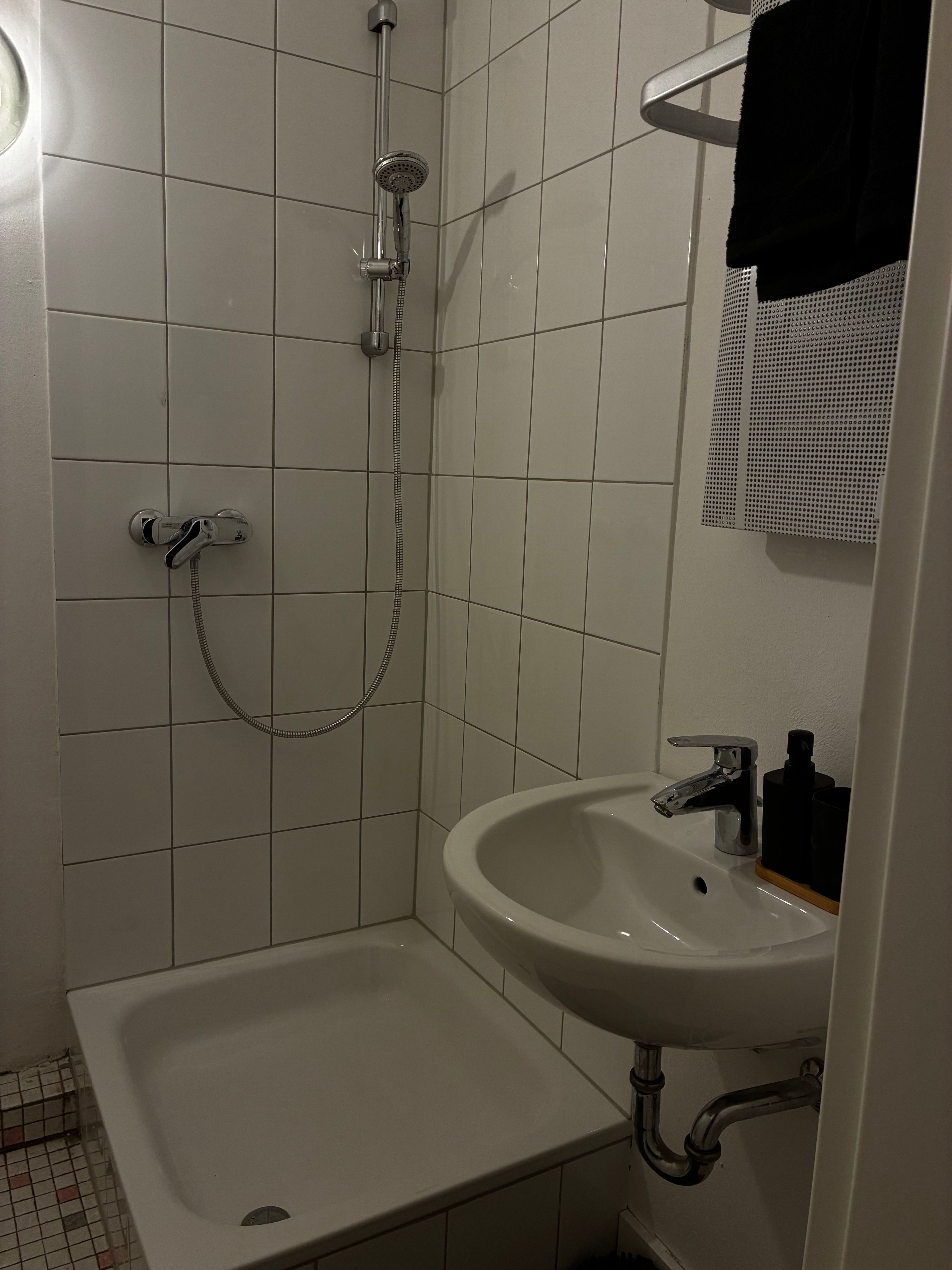 Central Comfort Apartment In Schwerte – 180 M² - 9