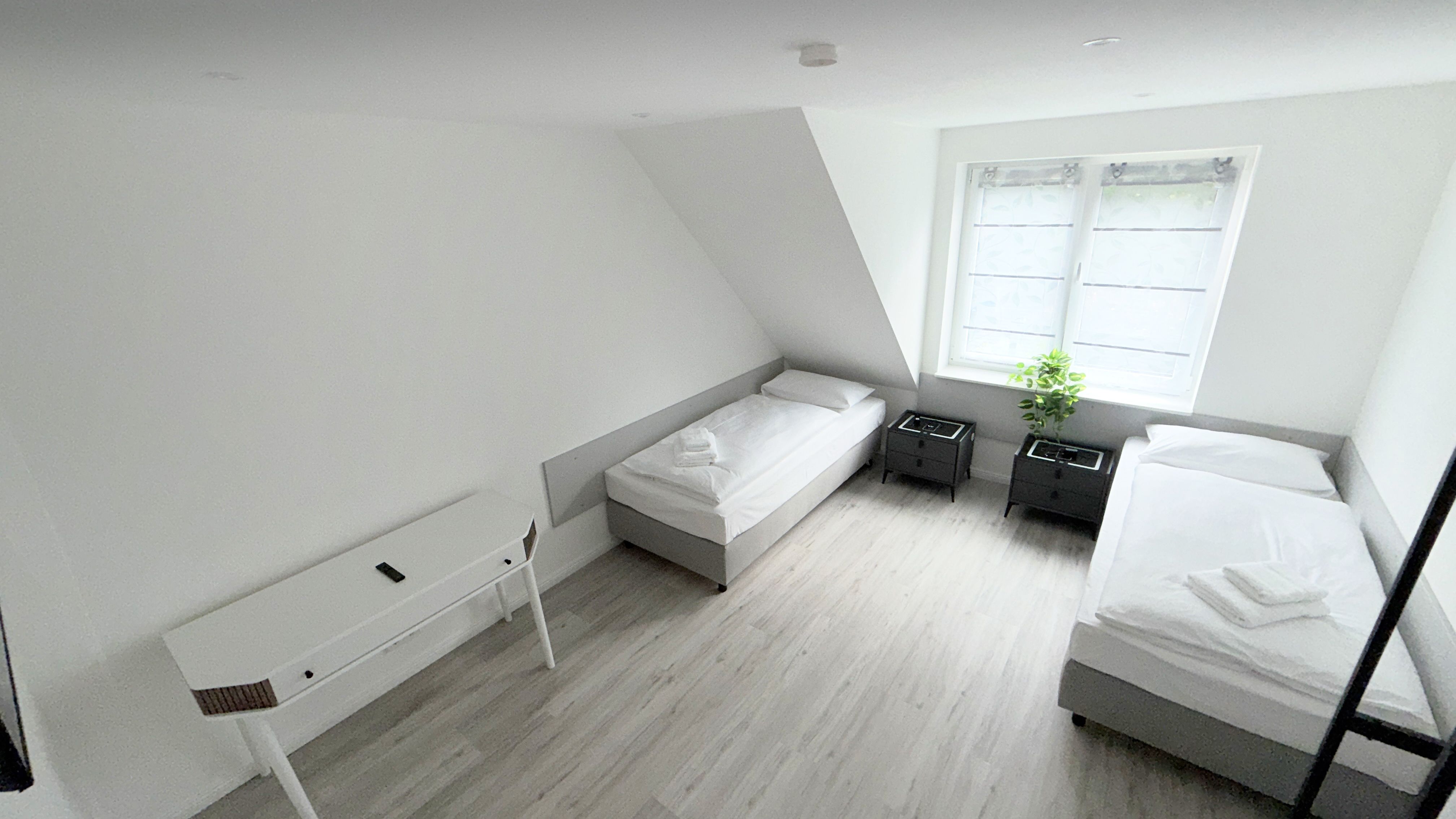  Designer Apartment With 4 Bedrooms, Private Parking, And Terrace In Neumünster  -  Designer apartment with 4 bedrooms, private parking, and terrace in Neumünster  - Gallery -  5