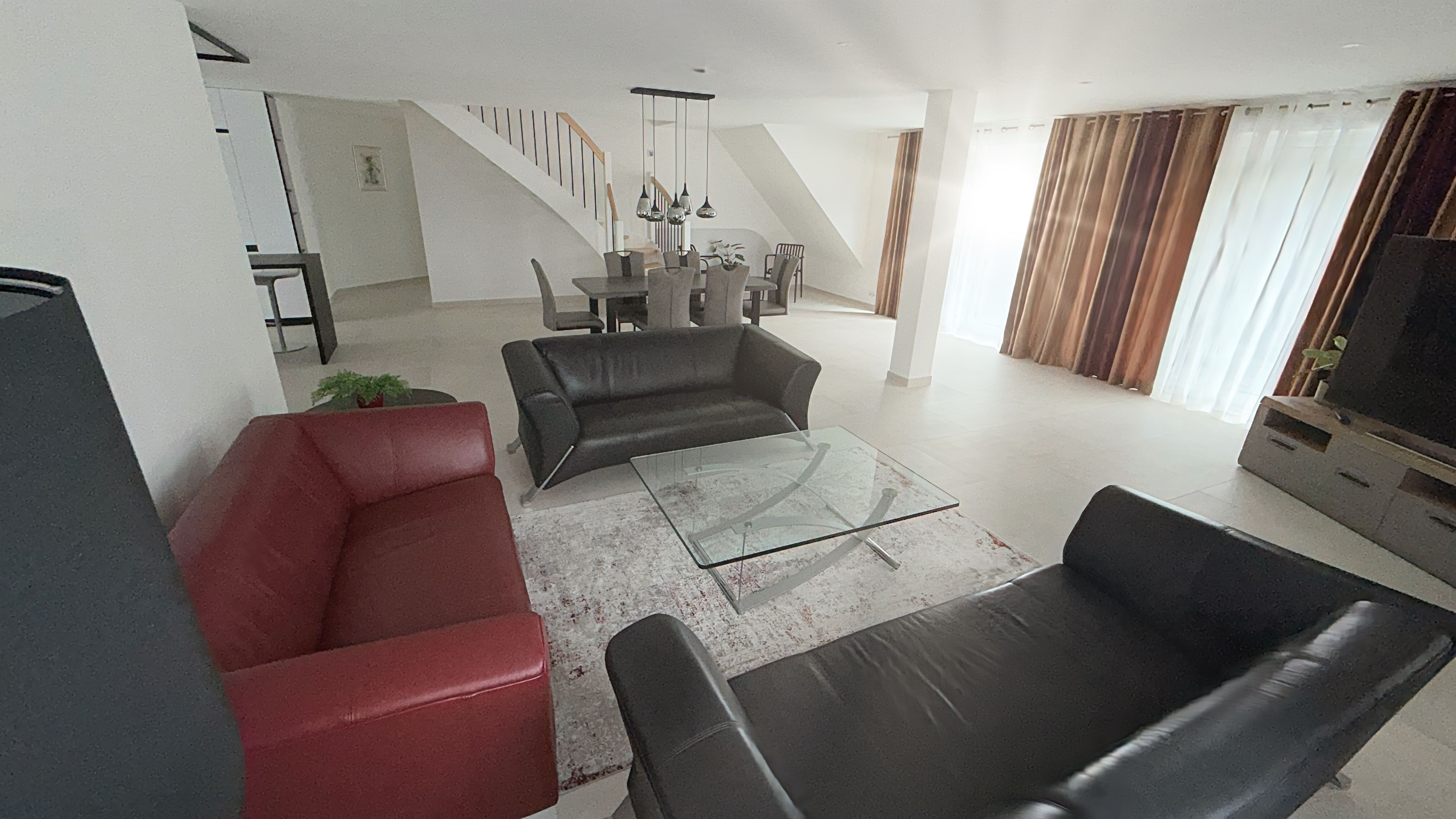  Designer Apartment With 4 Bedrooms, Private Parking, And Terrace In Neumünster  -  Designer apartment with 4 bedrooms, private parking, and terrace in Neumünster  - Gallery -  9