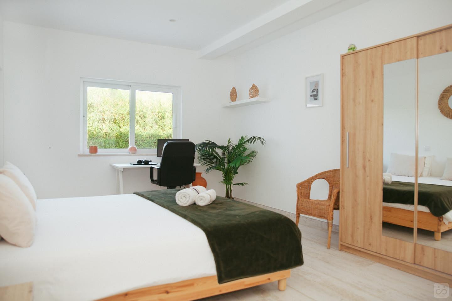 Lyon Ensuite  - 3