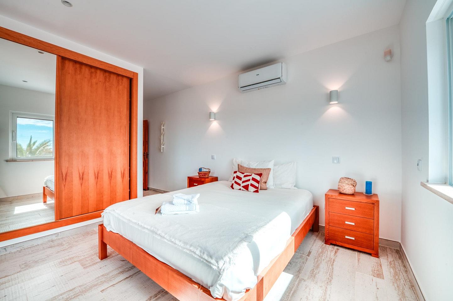  Avignon Ensuite   -  Newly Renovated Coliving in the serene Olhão countryside  - Gallery -  2