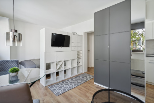 Stylish 1-Room Apartment near Berger Straße – Fully Furnished & Ready to Move In, Central Location in Frankfurt - Gallery - 4