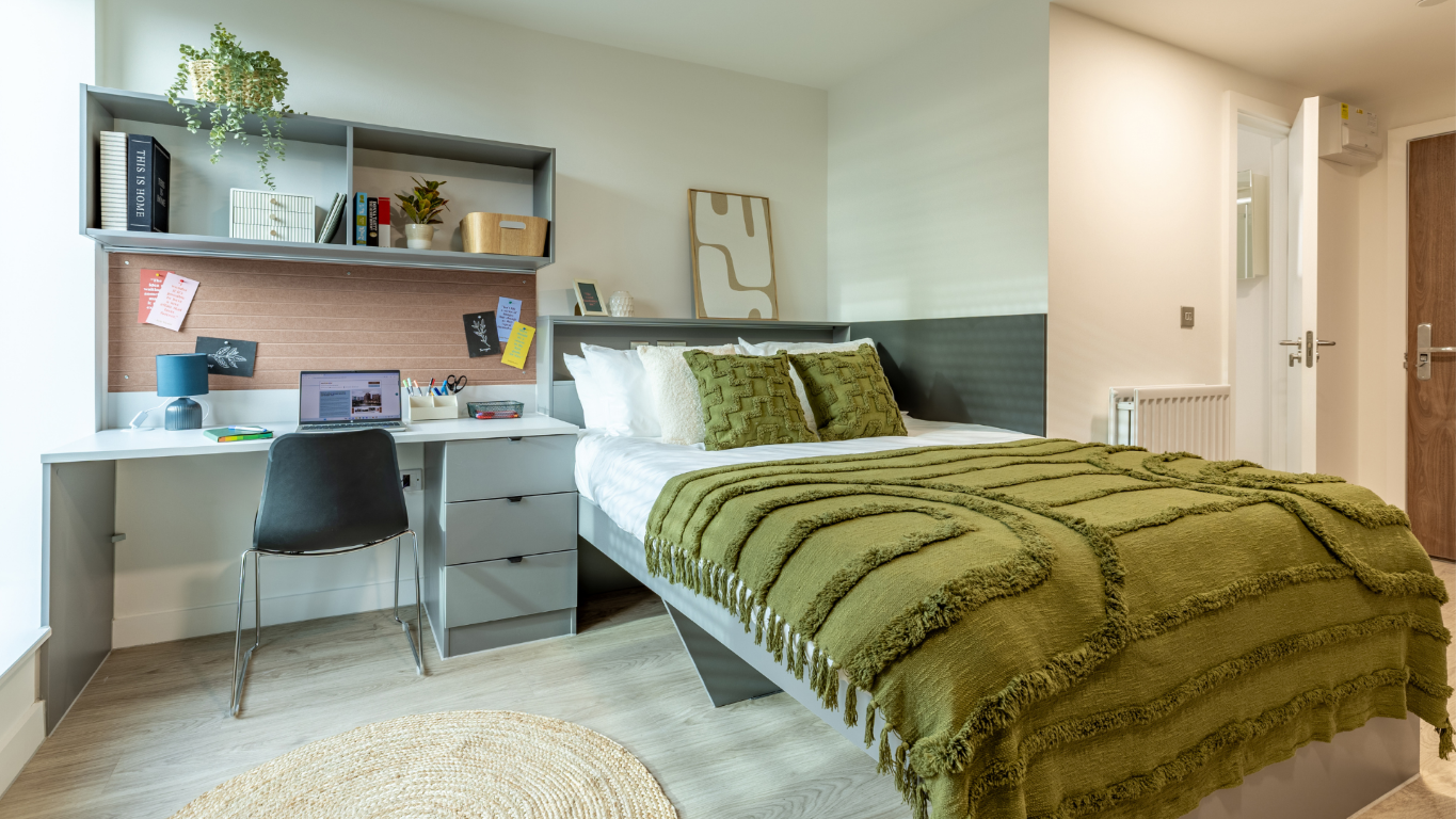  Executive Studio  -  Waterside  - Gallery -  4