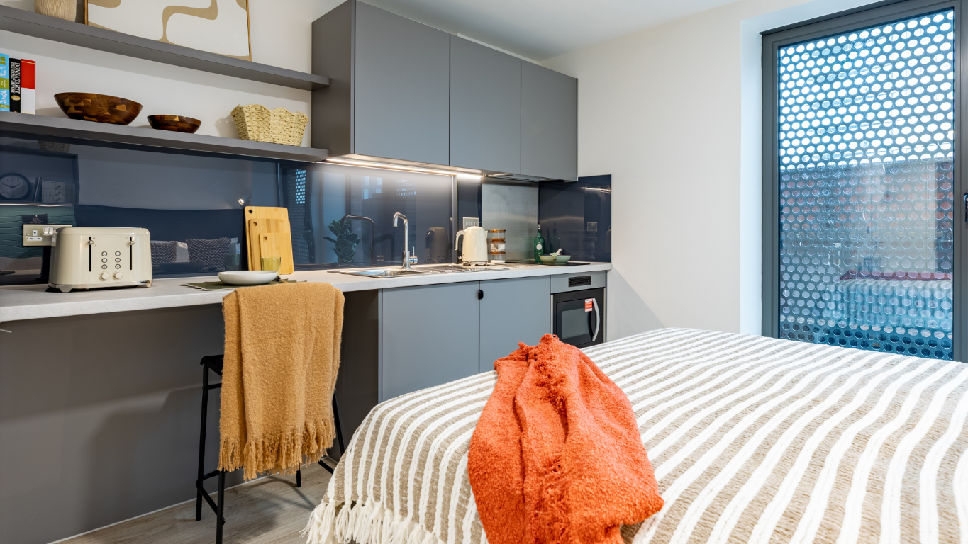  Standard Studio Upper Floor  -  Waterside  - Gallery -  1