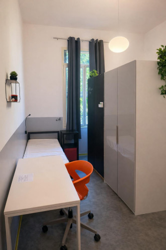 Via Camillo Casarini, Bologna - Gallery - 10