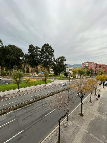 Sarrikoalde plaza, Bilbao - Gallery - 7