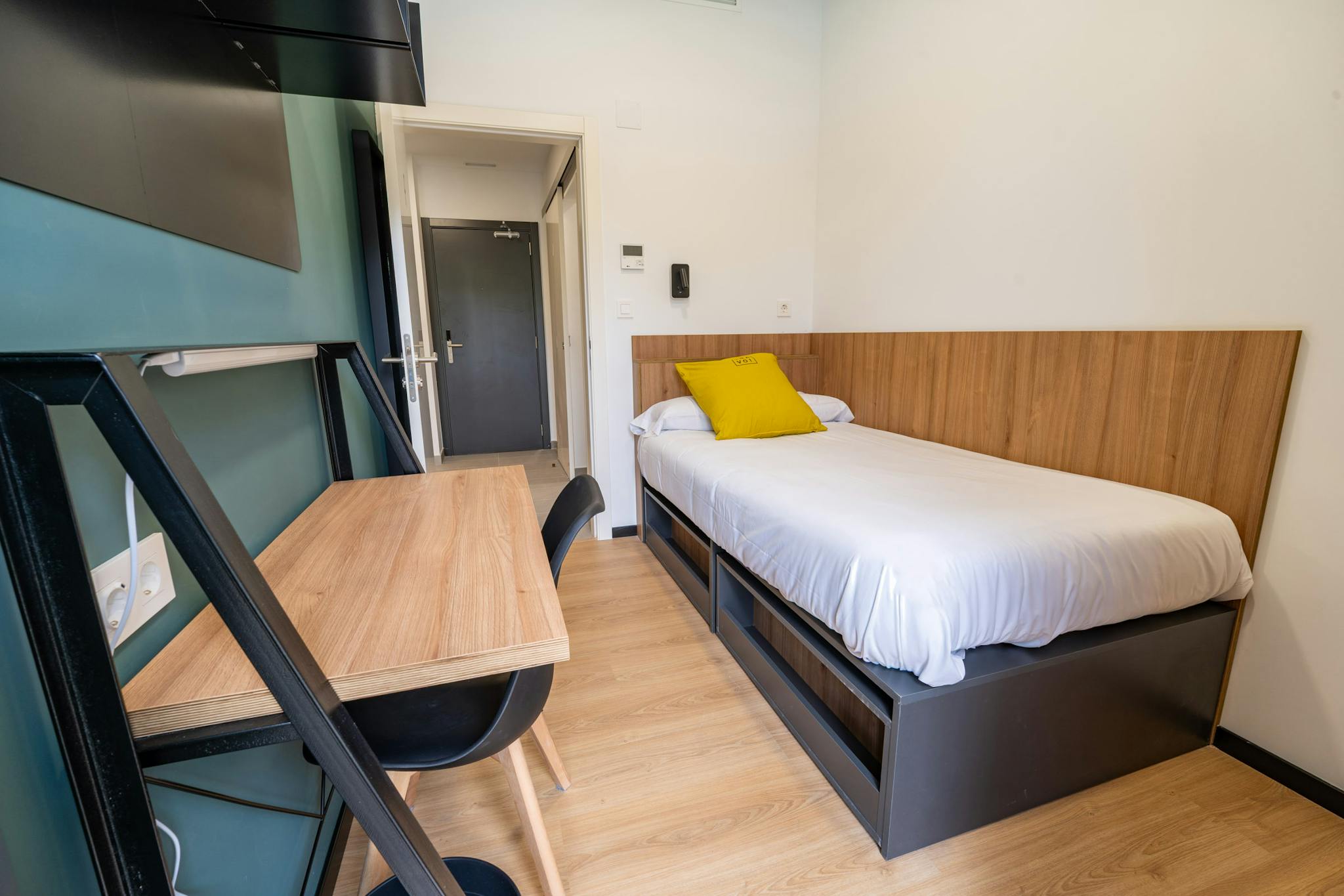 Private Room - Avenida Futbolista Antonio Ruiz Cervilla, Murcia - Gallery - 1