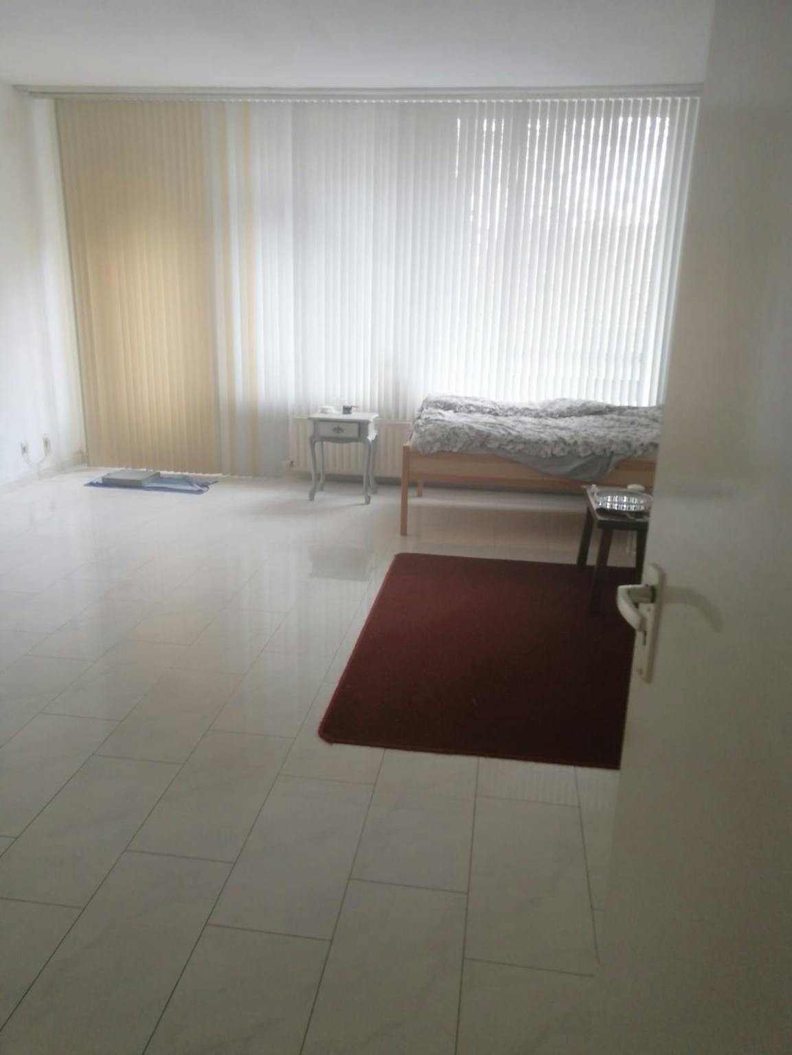 Private Room - Albert Rousselstraat, The Hague - Gallery - 1