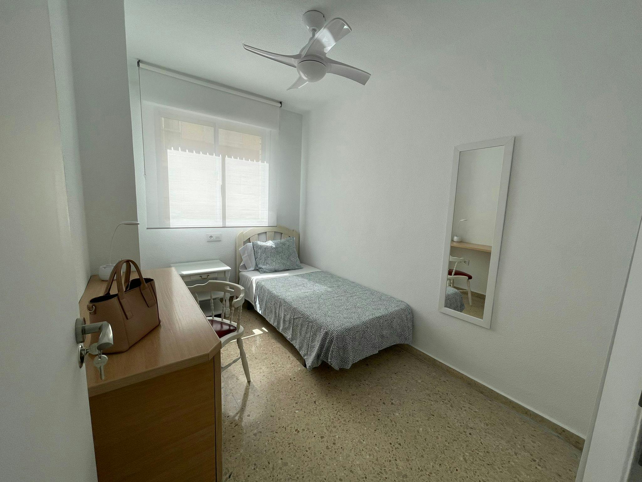  Private Room  -  Ronda Norte, Murcia  - Gallery -  1