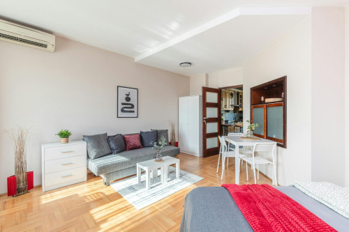 Powstańców Śląskich, Warsaw