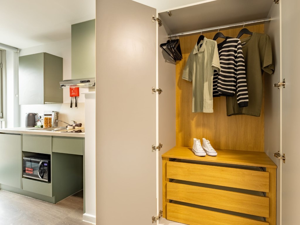  Bronze Studio  -  New Bridewell  - Gallery -  3