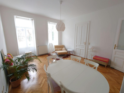 Bäckenbrünnlgasse, Vienna