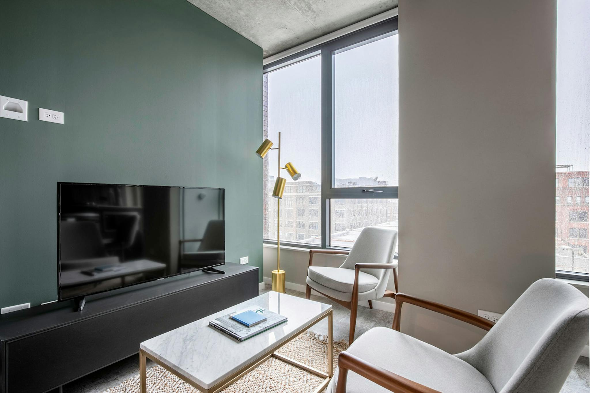 Entire Place - West Washington Boulevard, Chicago, IL - Gallery - 1